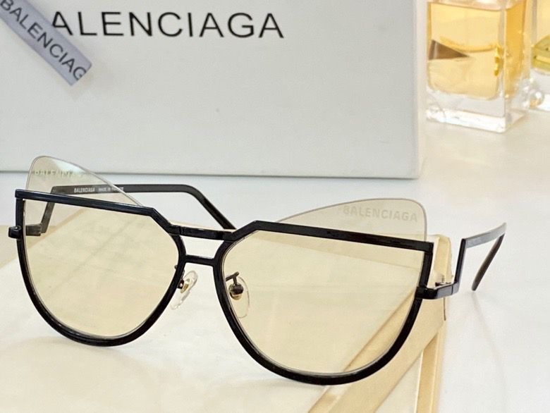 Balenciaga Sunglasses AAA+ ID:20220718-76